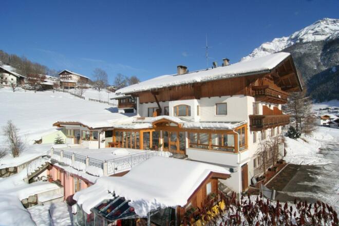 Pension Ladestatthof im Winter