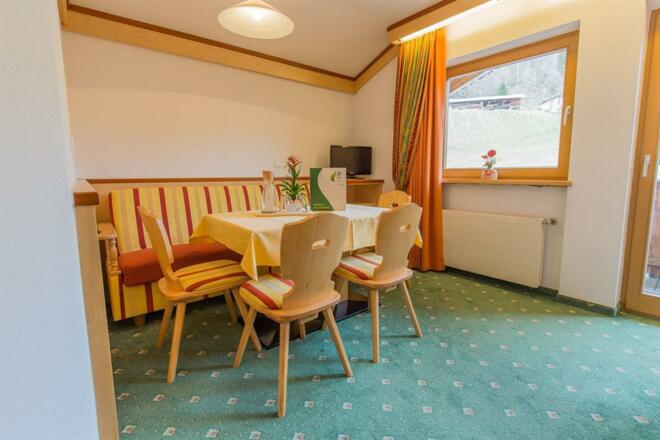 Appartement Kleeblatt Essbereich