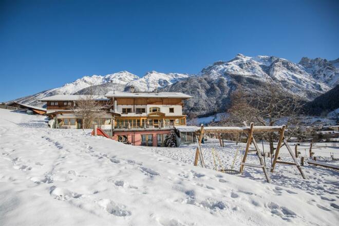 Pension Ladestatthof im Winter