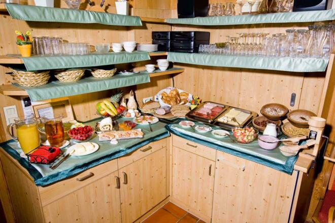 Herzhaftes Frühstücksbuffet