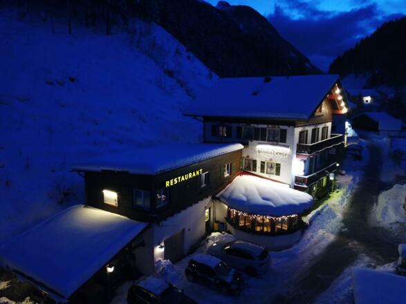 Ausenansicht winter 3