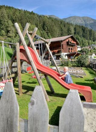 Roasnhof Spielplatz Kinder