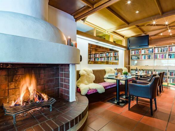 Happy_Stubai_Hotel_Hostel_Neustift_Stubaital_Lobby
