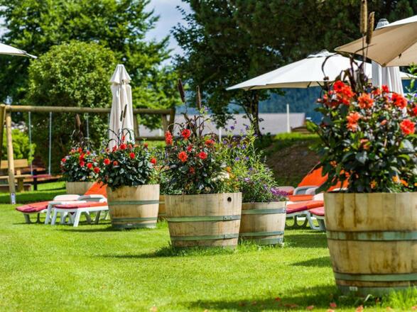 Happy_Stubai_Hotel_Hostel_Neustift_Stubaital_Garte