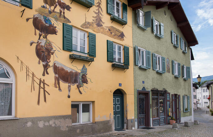 Prächtige Fassaden in der oberen Stadt