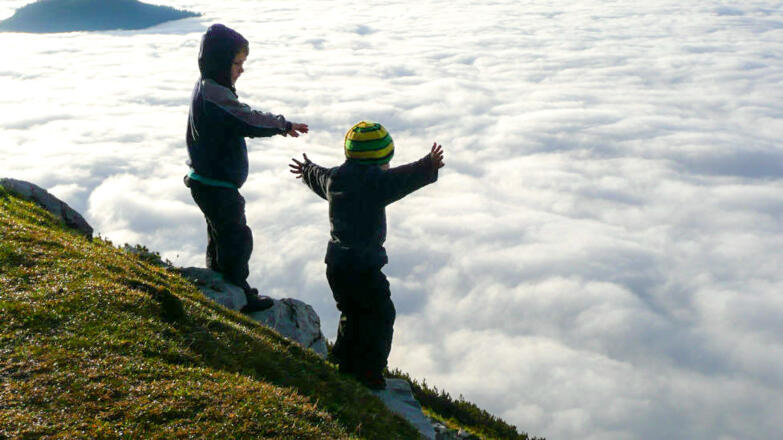Eintauchen in das Wolkenbett unterhalb der Werfenerhütte