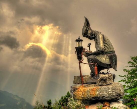 Bergknappendenkmal am Kristberg im Silbertal