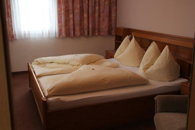 Doppelzimmer Nr. 1 mit Dusche/WC