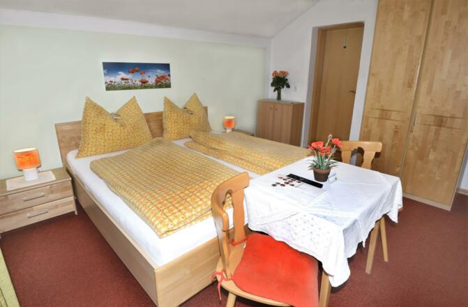 Doppelzimmer im Gästehaus Sonnenheim, Thaur