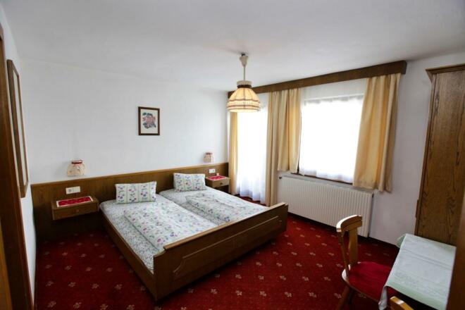 _MG_0035-Zimmer-5- (Medium)