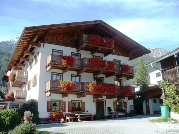 Damelerhof Stubaital Hausansicht