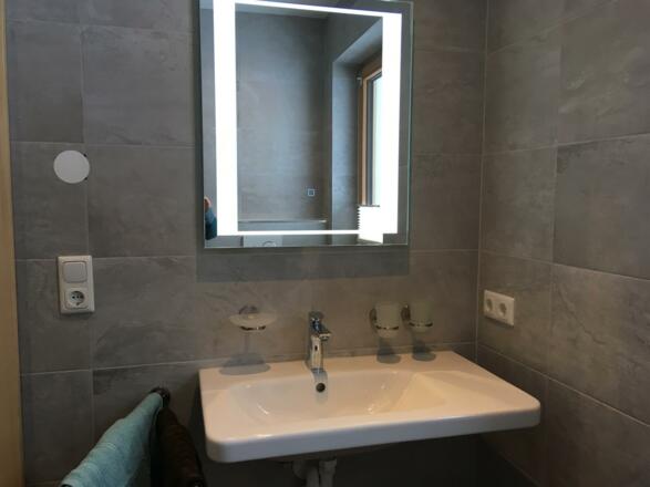 Badezimmer im Erdgeschoss