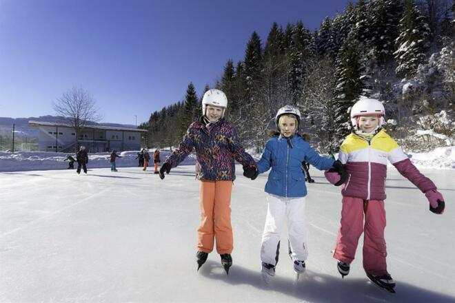 Eislaufen in Annaberg ©TVB Annaberg