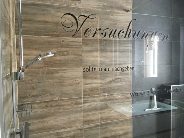 Badezimmer im Obergeschoss