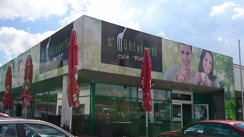 s´Mühlviertler Außenansicht Cafe &amp; Bistro