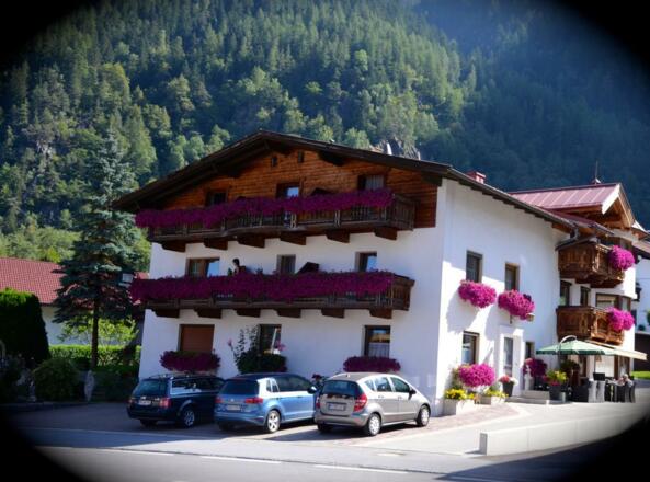 Gästehaus Schrott, Habichen, Oetz