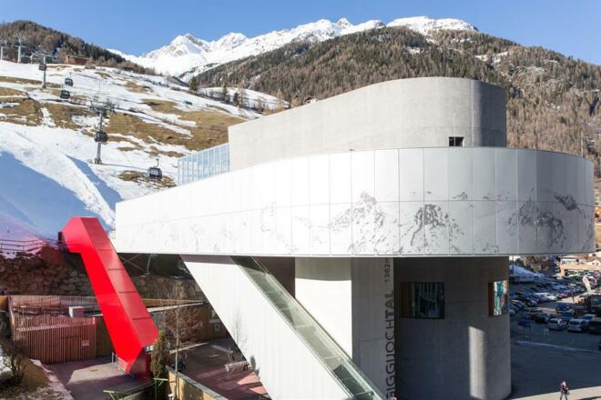 Blick auf die Gondelbahn