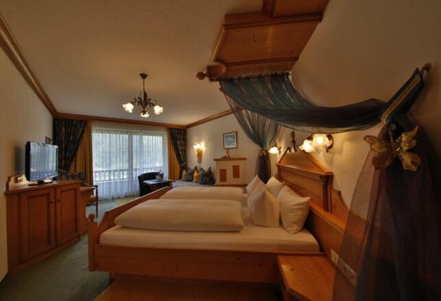 Der Laterndl Hof Romantik Resort &amp; Spa