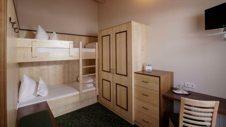 Familien-Kinderzimmer