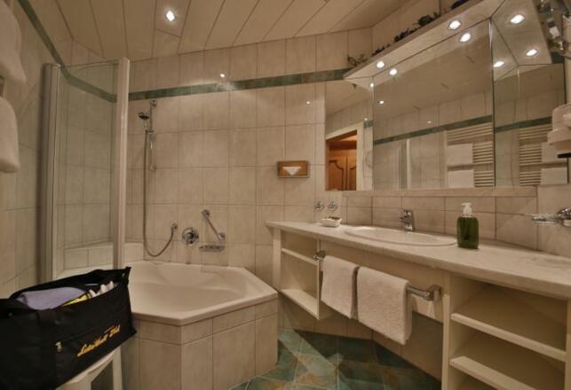 Der Laterndl Hof Romantik Resort &amp; Spa