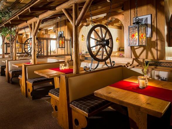 Laternd&#039;l Hof Gastro