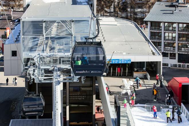 Skiabfahrt zum Hotel