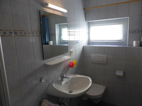 Dusche &amp; WC Doppelzimmer