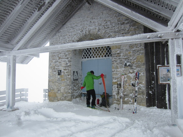 die Tabor Kapelle nach Schneetreiben
