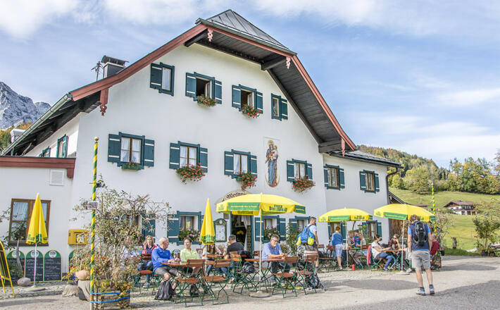 Biergarten Idylle beim Mesnerwirt