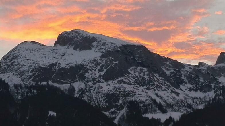 Abendrot mit Blick auf Gosaukamm
