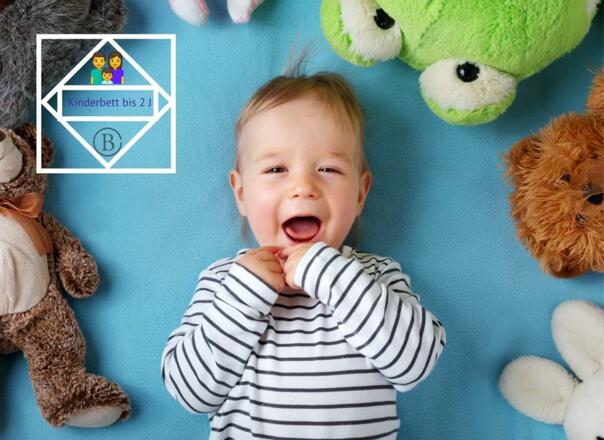 Kinderbett bis 2 Jahre frei