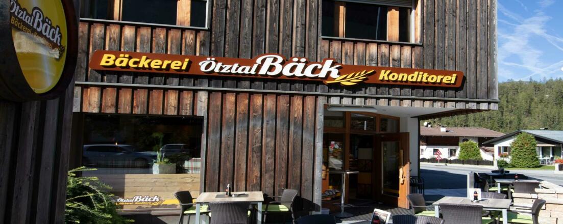 Bäckerei und Cafe im Haus