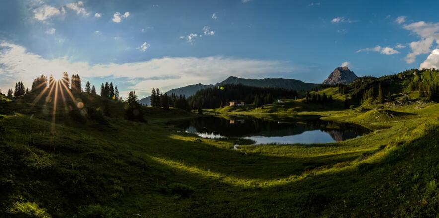 Naturjuwel Körbersee(c) Warth-Schröcken Tourismus_