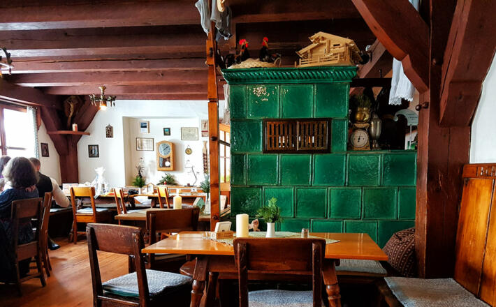 Einkehr in der gemütlichen Stube im Gasthaus Vorderbrand