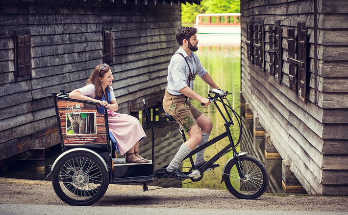 Mit dem Radltaxi an der Seelände Königssee
