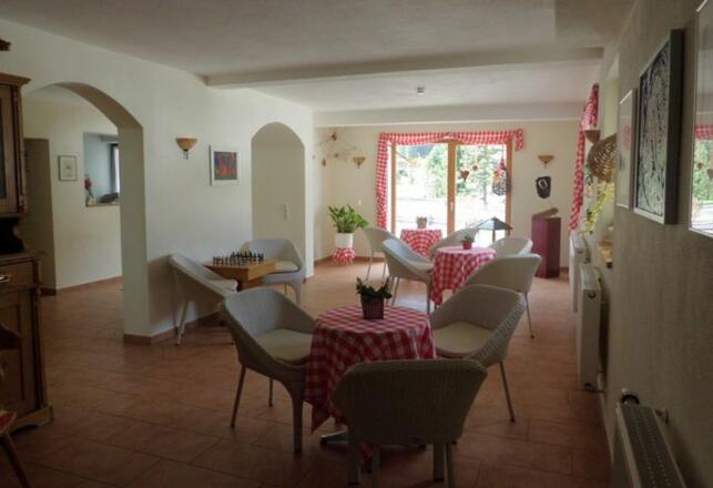 Alpina Gästehaus Pension