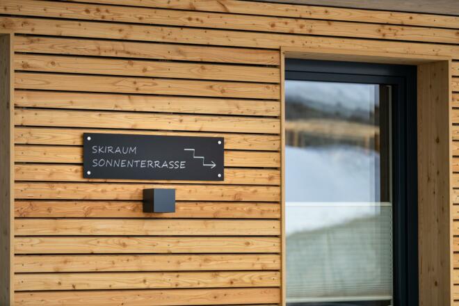 Skiraum/Sonnenterrasse