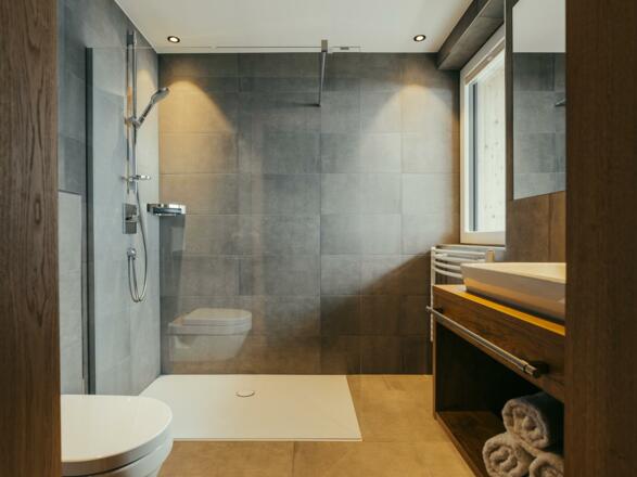 Appartement 1 Badezimmer