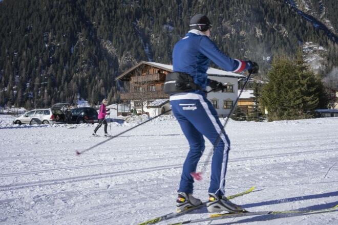 Langlaufloipe direkt am Hof