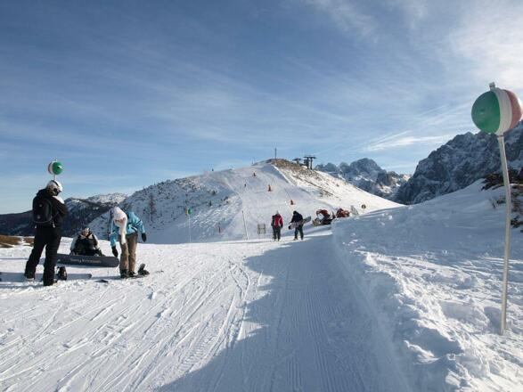 Skifahren mit der ganzen Familie