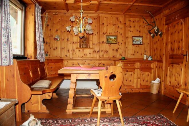 Stube im Ferienhaus Geralda -Tulfes