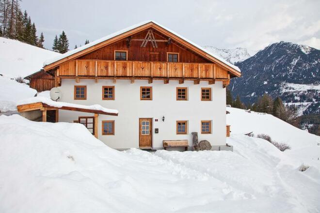 Berghütte Schöpf Winteridylle