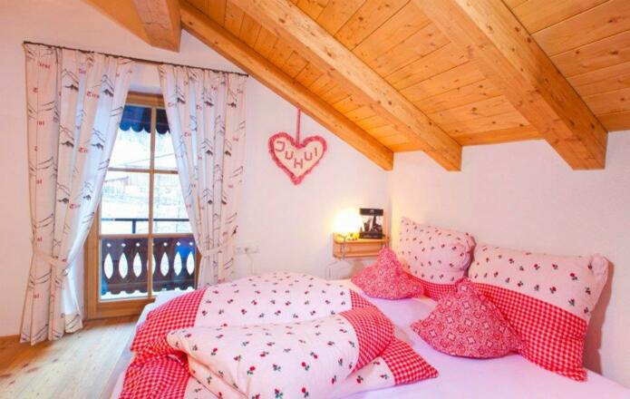 36505_388395211244925_549029154_n