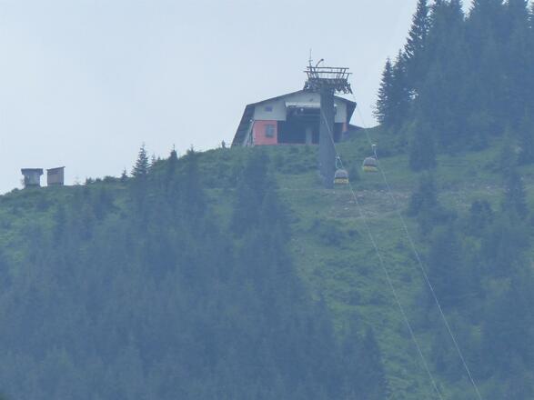 Haus Pistenblick blick am Hornbahn