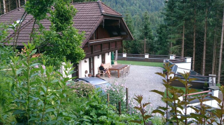 Haus in den Bergen Sommerfoto