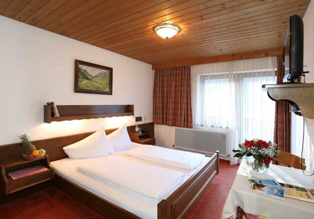 Bauernhof-Hotel-Almhof-Urlaub-in-Neustift-Hotel-in