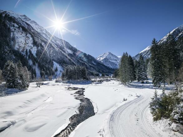 TVBStubaiTirol_AndreSchoenherr_WinterLandscape_300