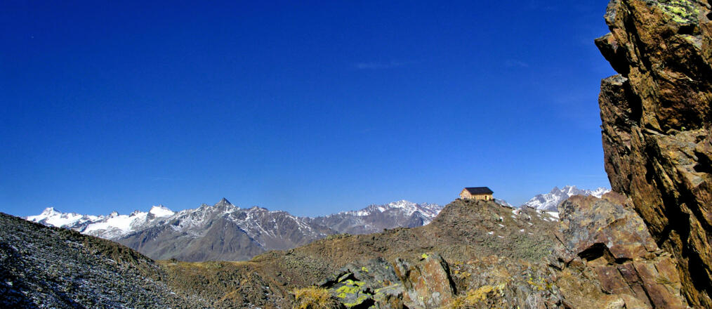 Blick auf das Brunnenkogelhaus des ÖTK vom Wannenkar