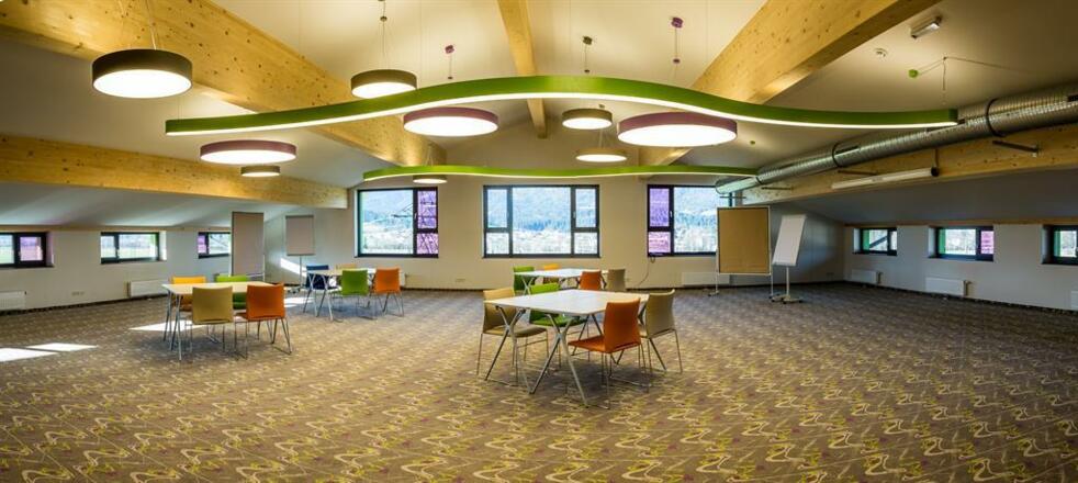 Moderne Tagungsräume für bis zu 180 Personen