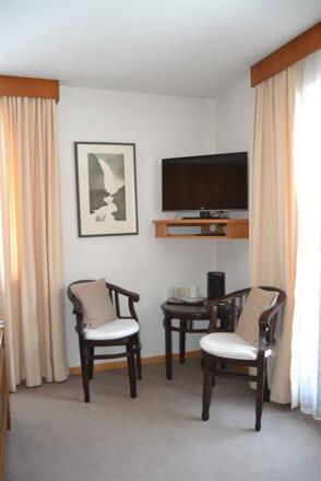 Wohnbereich Zimmer 1